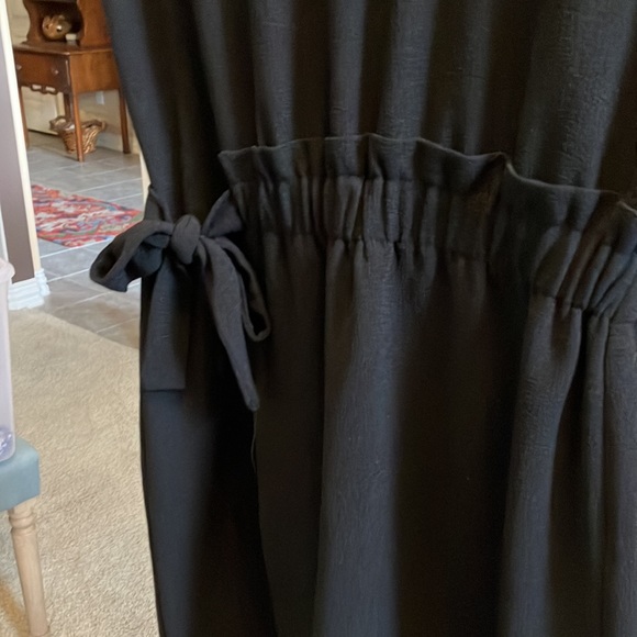 Romper - Picture 2 of 5